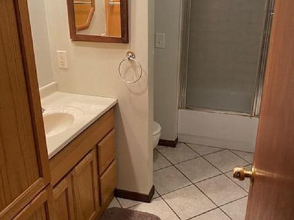 4th image of 2610 Wayne St #1/2
