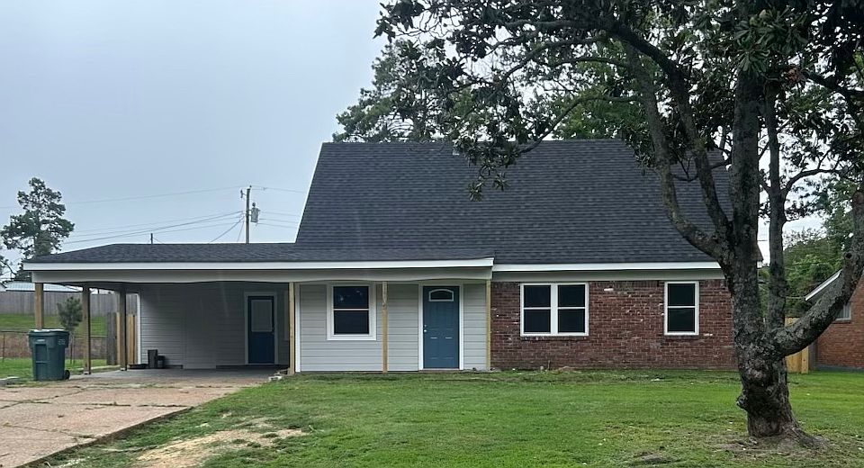 1st image of 1569 Moss Point Dr