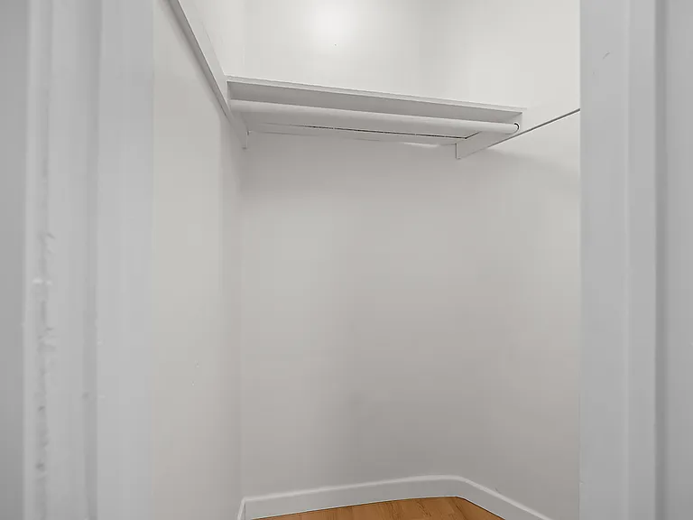 540 N Garfield Ave #B — Photo 11