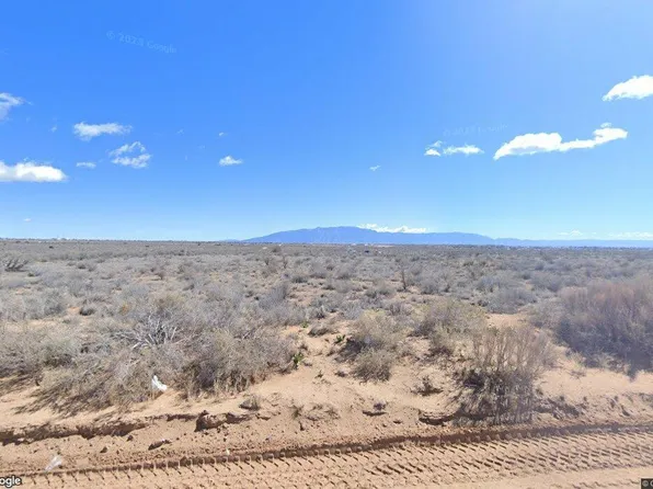 26 14th St SW, Rio Rancho, NM 87124