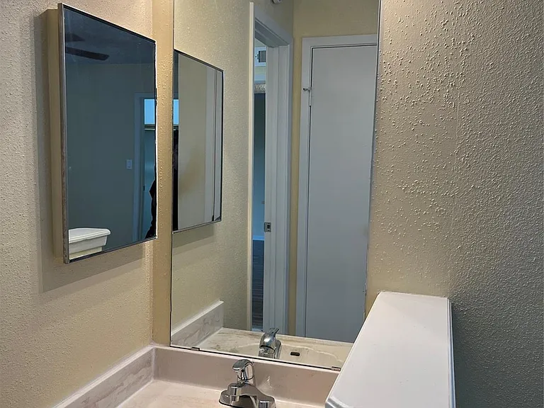 3919 Fairmont Pkwy #200 — Photo 8