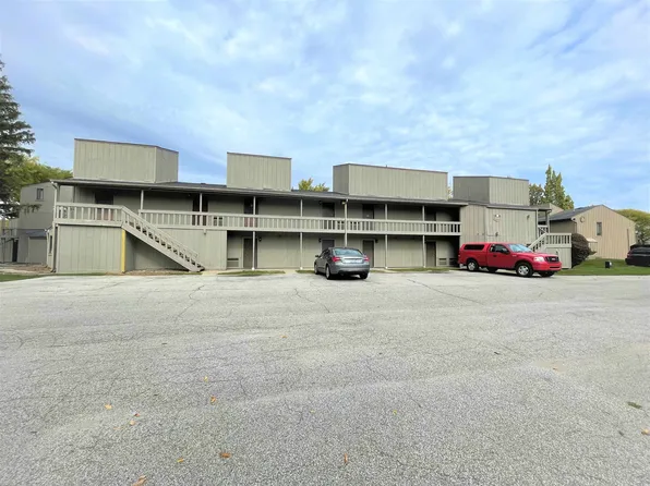 6210 Tennis Ct APT D10, Bay City, MI 48706