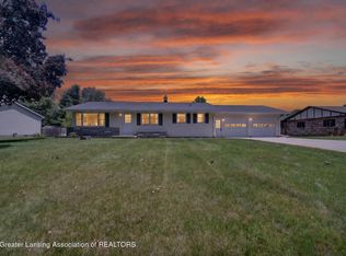 7815 Dawn Dr, Portland, MI 48875