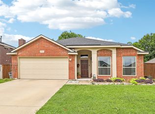 1113 Covington Dr, Mesquite, TX 75149