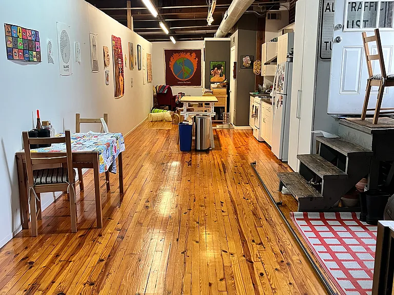 4324 Tackawanna St #3C — Photo 9