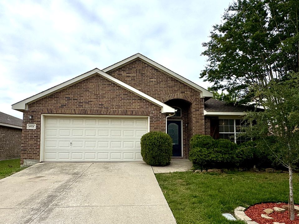 1st image of 6924 Willow Crest Dr