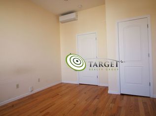 578 Fairview Ave #2R, Ridgewood, NY 11385