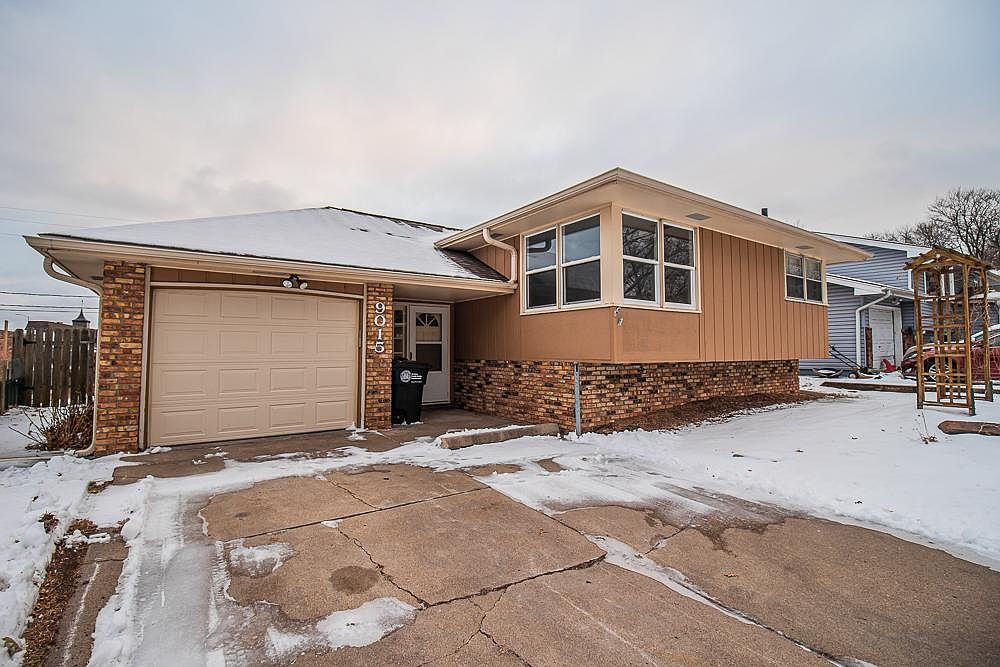 9015 Sprague St, Omaha, NE 68134 Zillow