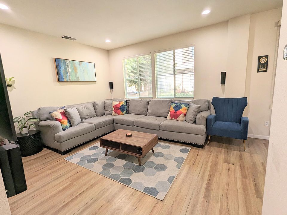 1st image of 3737 Jasmine Cir
