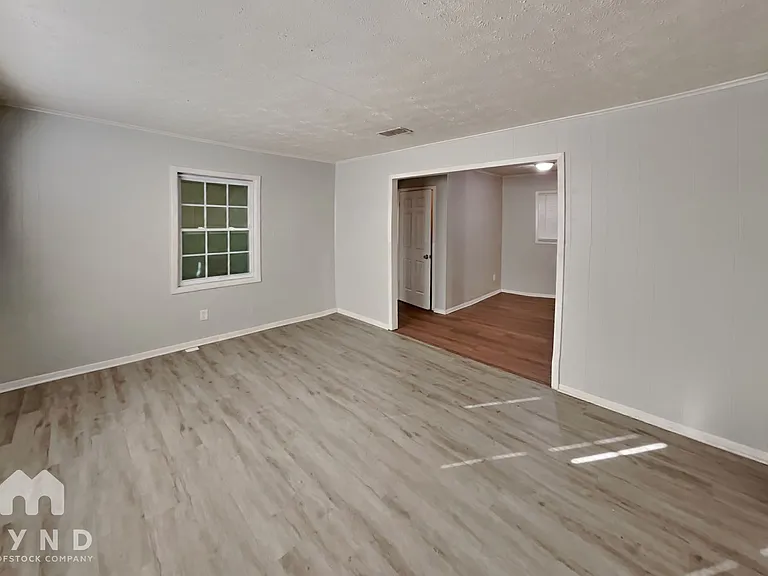 6156 Water Oak Cir SW — Photo 7