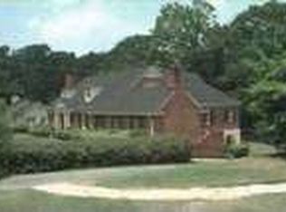 590 W Cloverhurst Ave, Athens, GA 30606