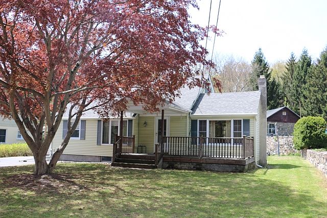 1st image of 137 Franklin Ave