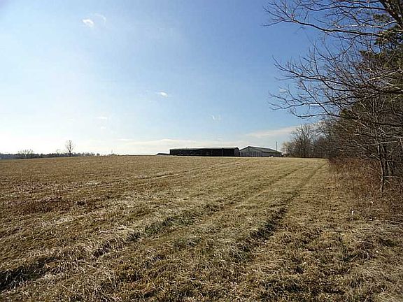 3rd image of 7158 Township Road 137