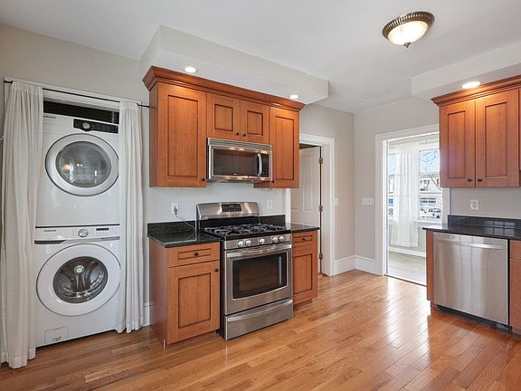 2nd image of 112 Cass Street #A