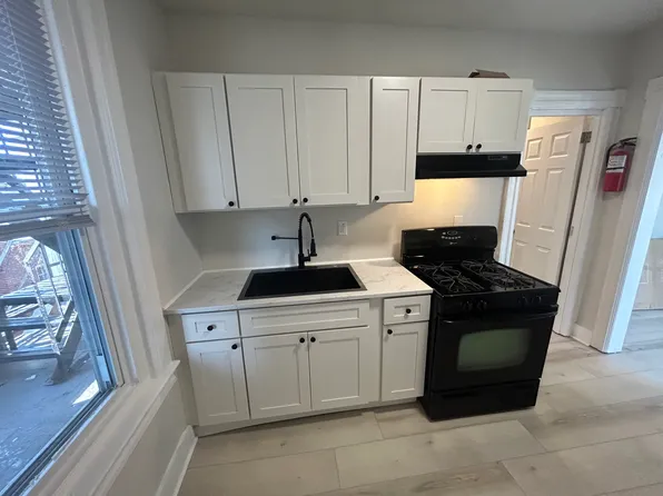 802 N 8th St APT 2, Allentown, PA 18102