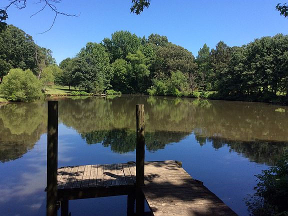 5th image of 7895 Hunters Creek Dr