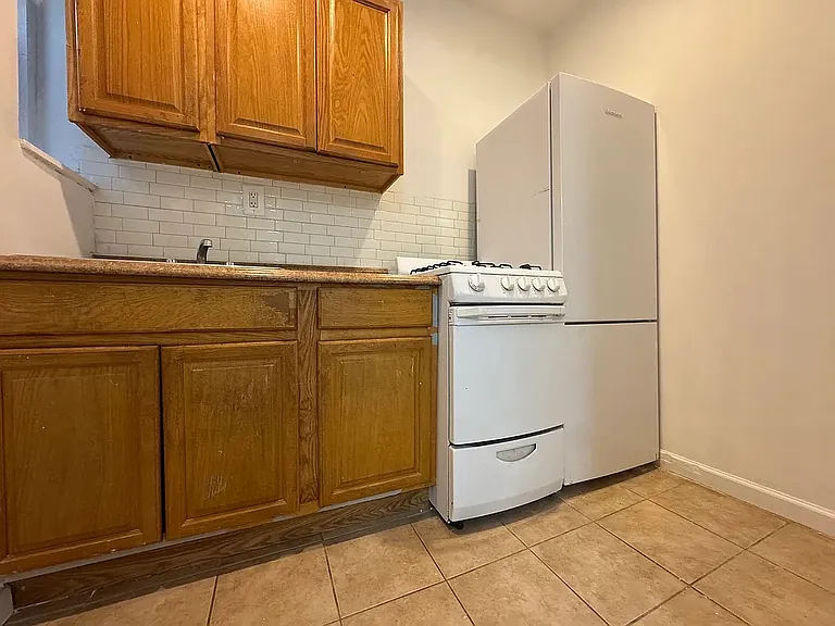 602 W 139th St #22A — Photo 4