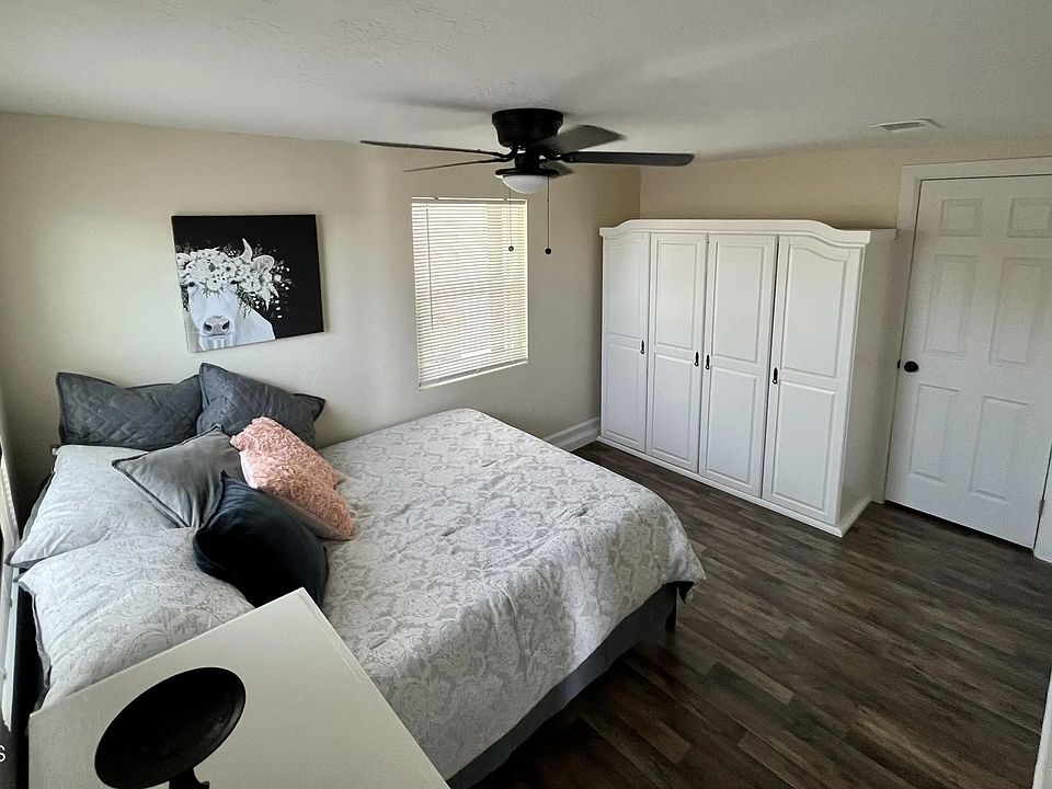 Main room
