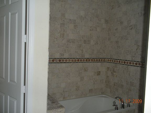 5th image of 3144 McDonald St #3144