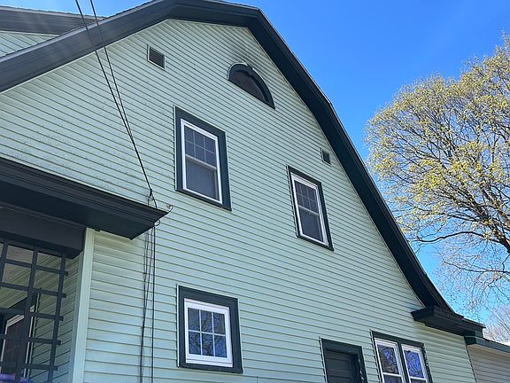 3rd image of 22 Coolidge Road