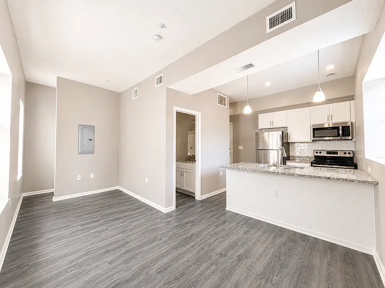 Columbus Lofts — Photo 8