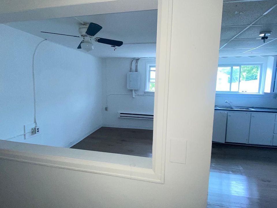 Building Photo 4