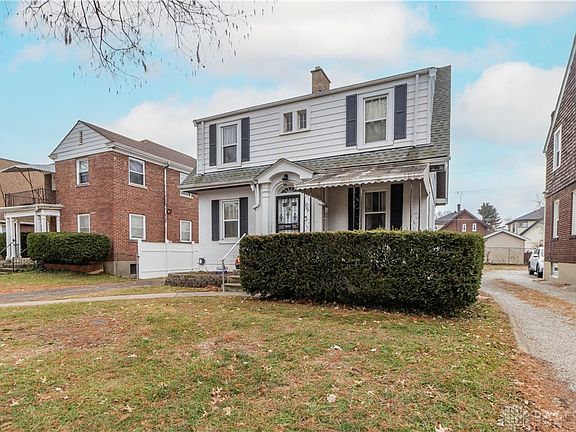 3rd image of 1847 Andina Ave