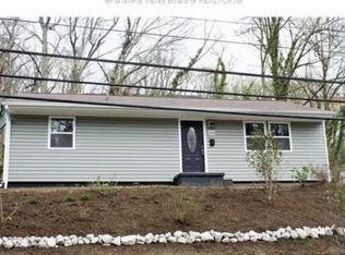1508 Valley Dr, South Charleston, WV 25303