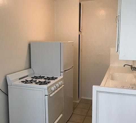 3rd image of 3900 E 1st St APT 2