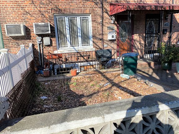 4th image of 1948 81st St