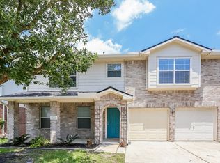 2431 Fox River Ln, Spring, TX 77386