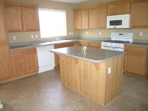 2nd image of 4781 Longstock Ct