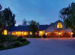 2385 Creek Rd, Cottonwood Heights, UT 84093