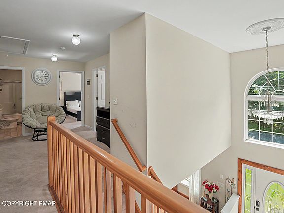 2nd image of 220 Nadine Blvd