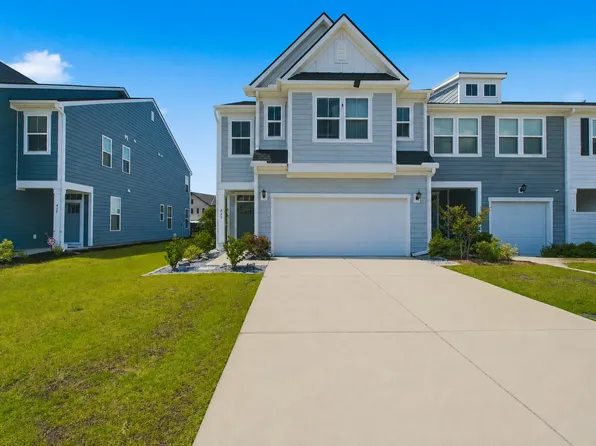 445 Trotters Ln, Moncks Corner, SC 29461