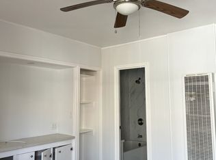 4186 Elm Ave, Long Beach, CA 90807