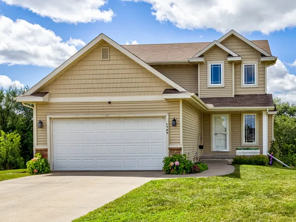 1704 31st Ave SW, Altoona, IA 50009