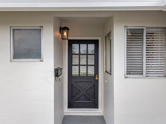 5th image of 2788 Lexford Ave
