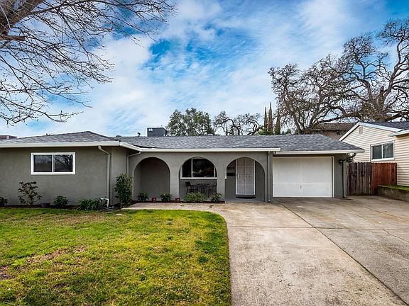 2nd image of 8032 Glen Eva Way