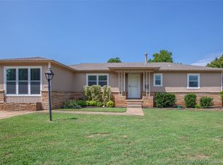 405 W 46th St, Sand Springs, OK 74063