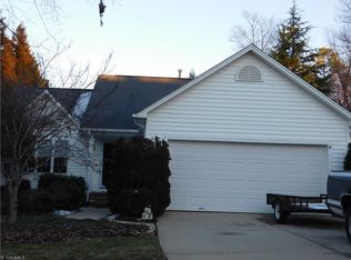 1004 Megan Cross Ln, Kernersville, NC 27284
