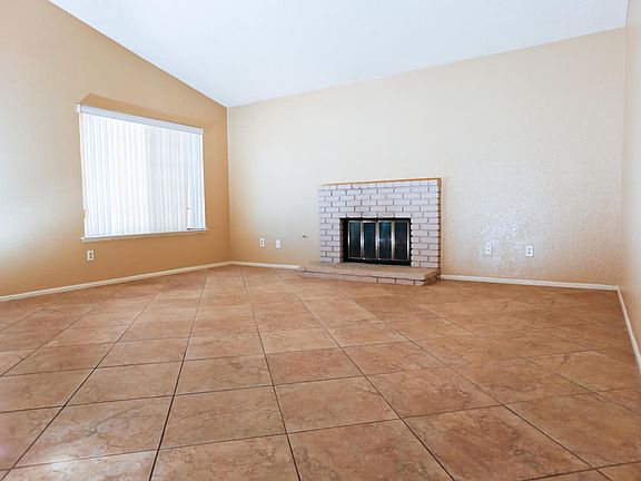 2nd image of 3014 E Avenue S4