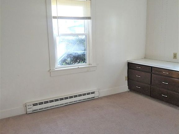 3rd image of 325 W Caracas Ave APT 1