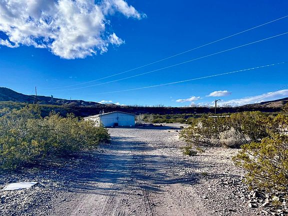 2nd image of 24 Vaquero Rd