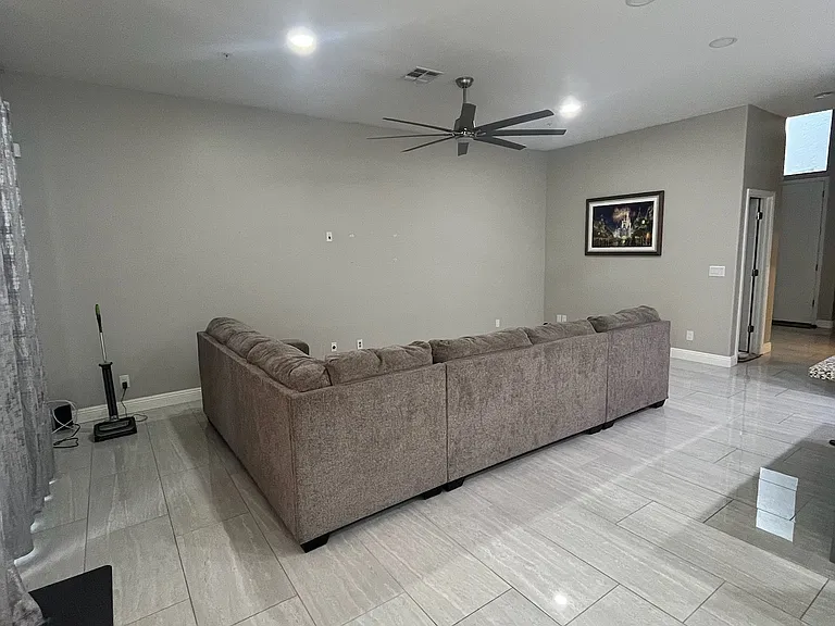 1442 W Coral Reef Dr — Photo 28