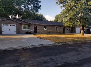 430 Eagles Way, Troy, IL 62294