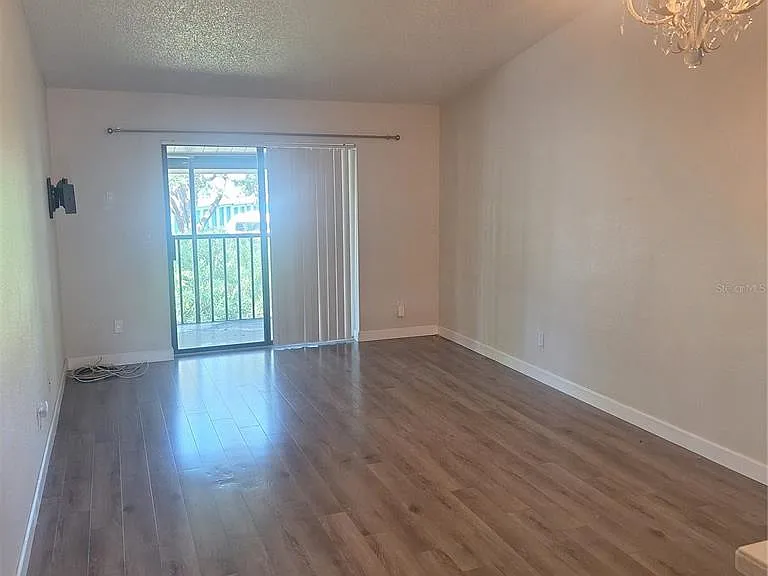 2377 Lake Heather Heights Ct #2377 — Photo 12