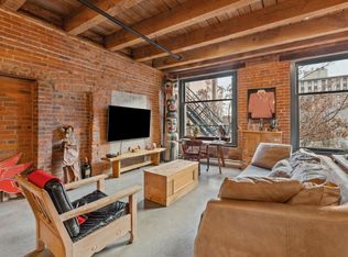 55 Cordova St E #314, Vancouver, BC V6A0A5