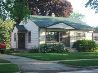 3347 E Denton Ave, Saint Francis, WI 53235