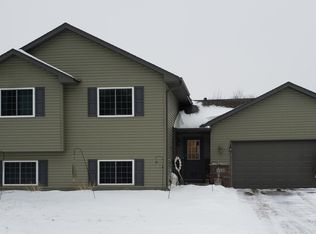 8037 384th Trl, North Branch, MN 55056